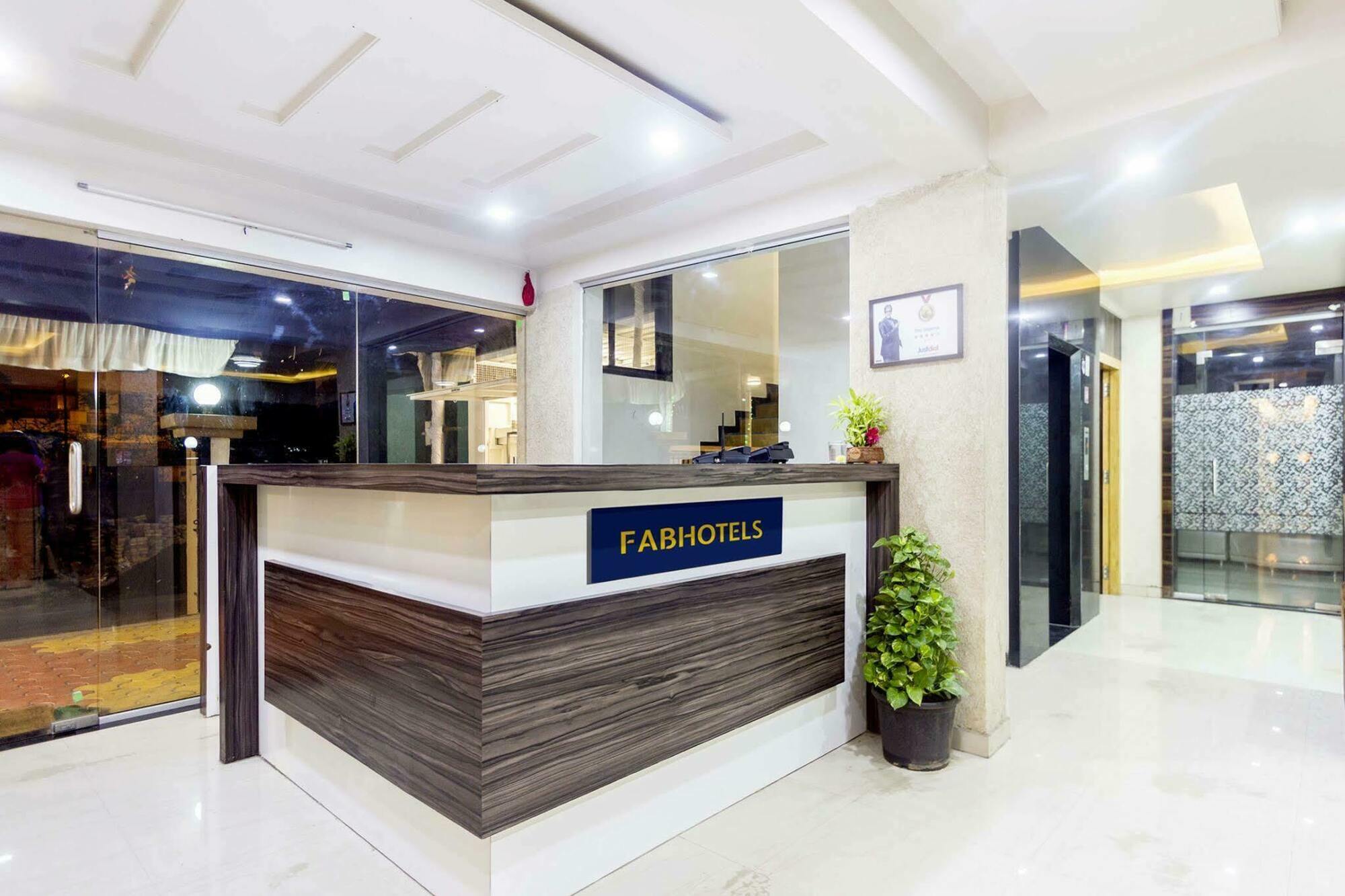 Fabhotel Imperio - Nr Baner Hill Pune Exteriör bild
