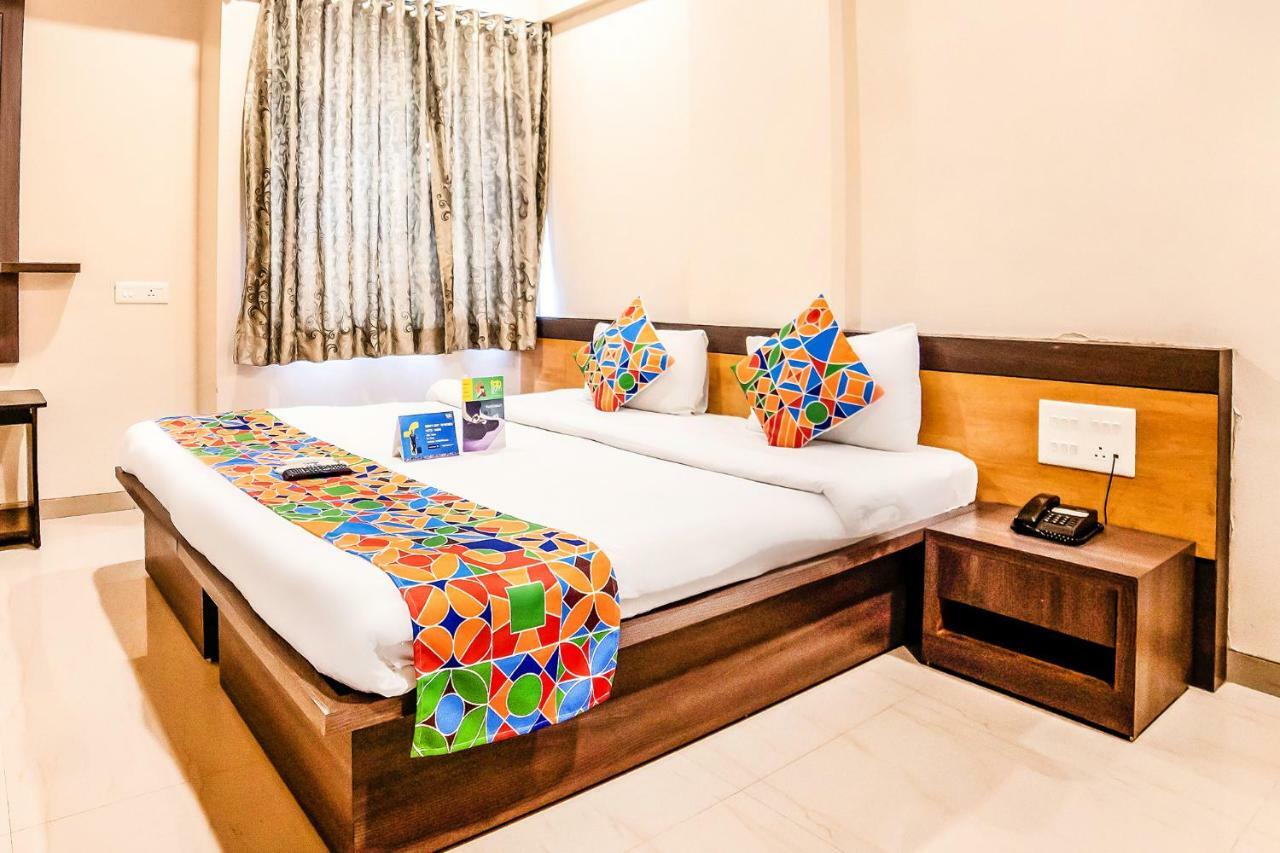 Fabhotel Imperio - Nr Baner Hill Pune Exteriör bild